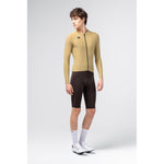 Gobik Avalon Long Sleeve Jersey in Keemun color, male model front angle view