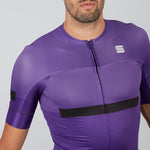 Close-up of Sportful Evo Jersey violet cycling jersey showing chest panel detail and brand logo