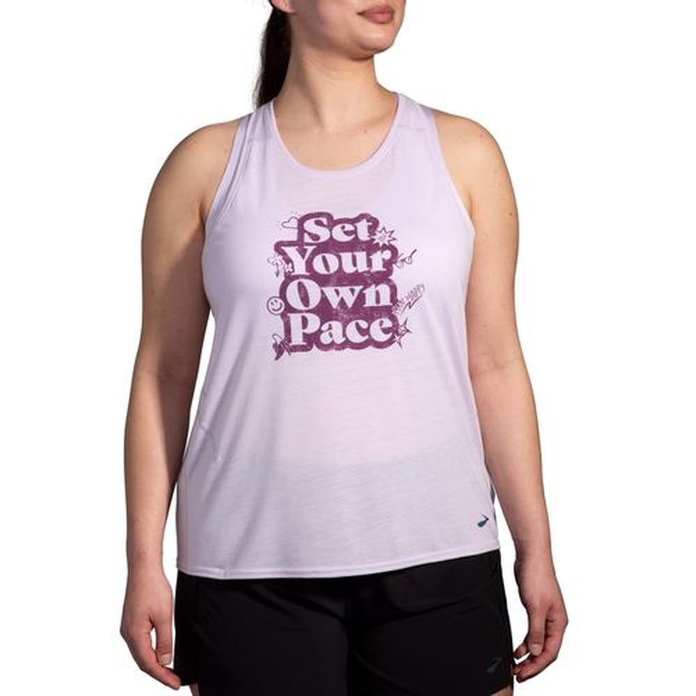 Brooks Distance Tank 3.0 in light lavender with Set Your Own Pace graphic print