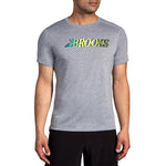 Brooks Distance Short Sleeve 3.0 men's heather gray tee with gradient logo