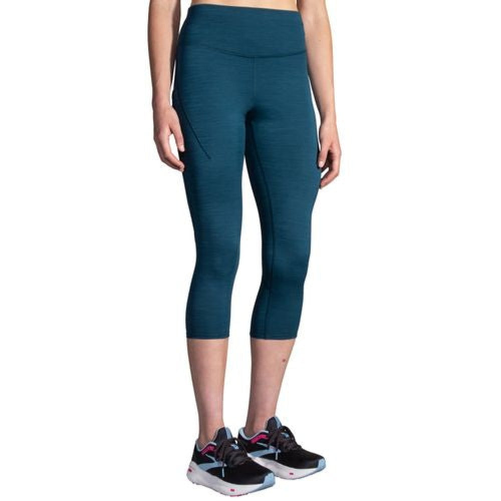 Brooks Source Tight women's capri leggings in HTR Ocean Drive teal color