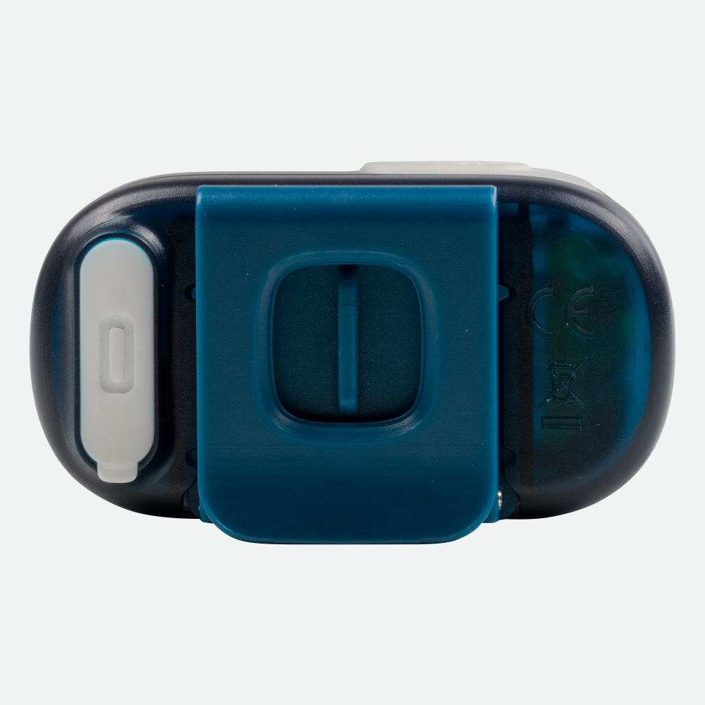 Nathan Luna Fire 400 RX LED running light in sailor blue with chest clip