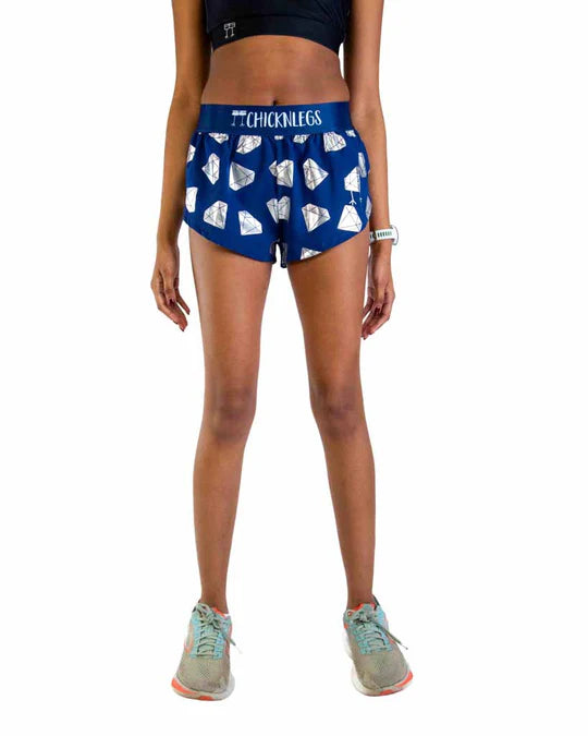 Chicknlegs Women's Diamonds 1.5" Split Shorts - XS