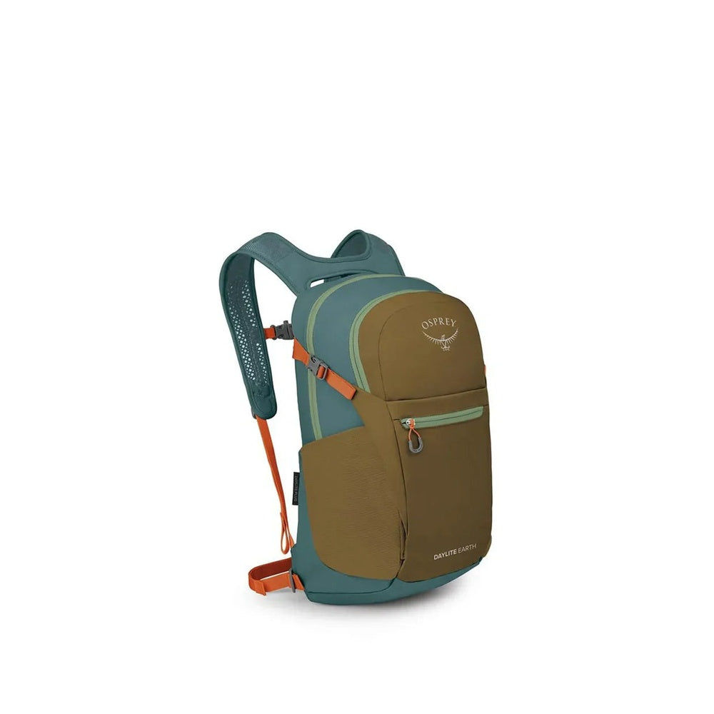 Osprey Daylite Plus Earth backpack in brown and cascade blue colorway