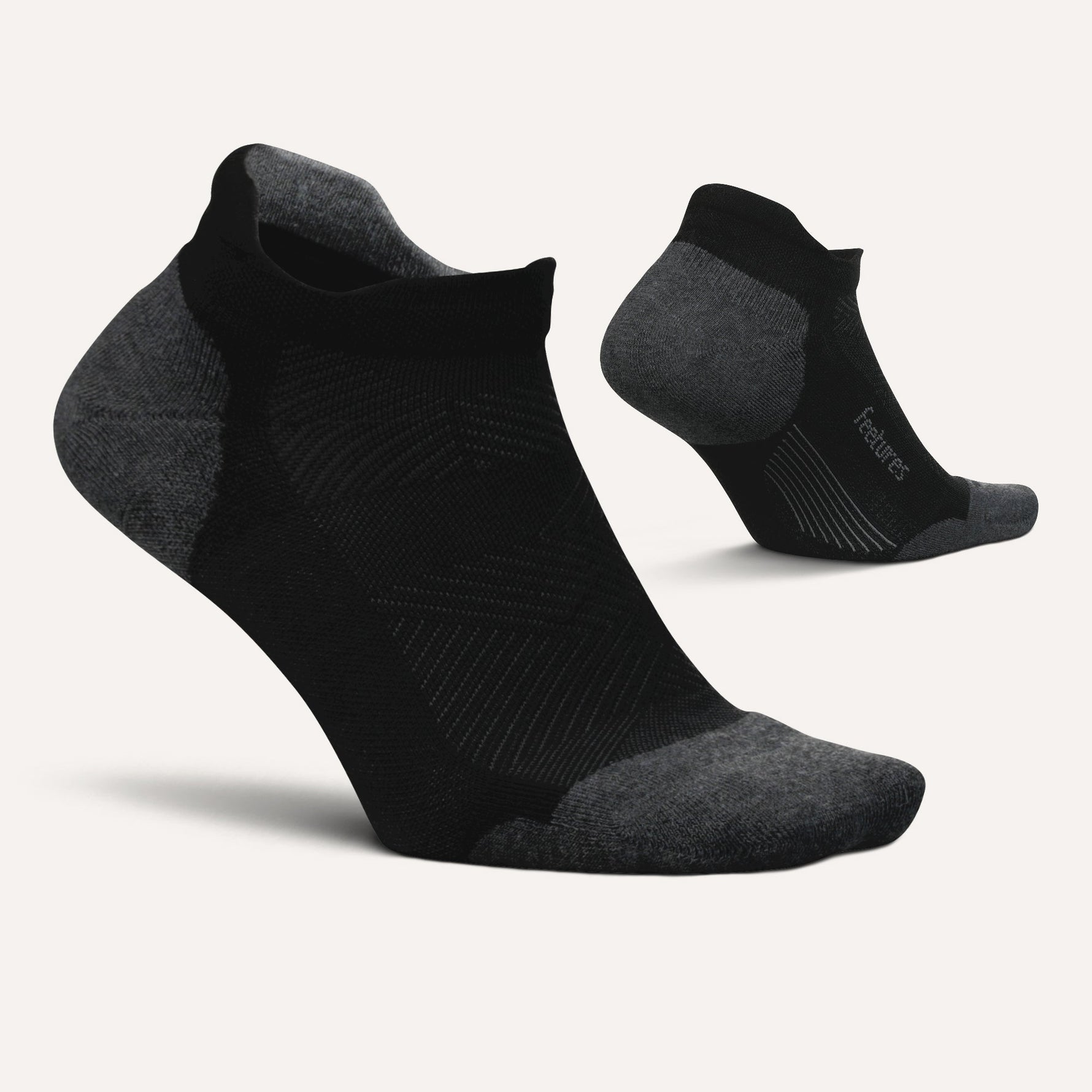 Feetures Elite Max Cushion Tab running socks in black and gray colorway