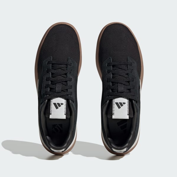 Five Ten Sleuth men's flat shoes in black with gum rubber sole