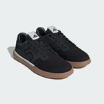 Five Ten Sleuth men's flat shoes in black with gum sole