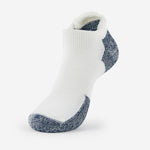 Thorlo white running rolltop ankle sock with navy blue cushioned heel and toe