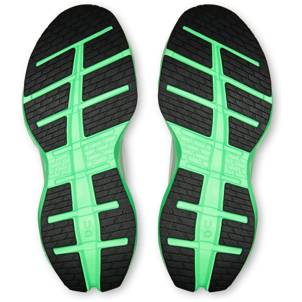 On Cloudrunner 3 Max outsole view showing verdite green and black rubber traction pattern