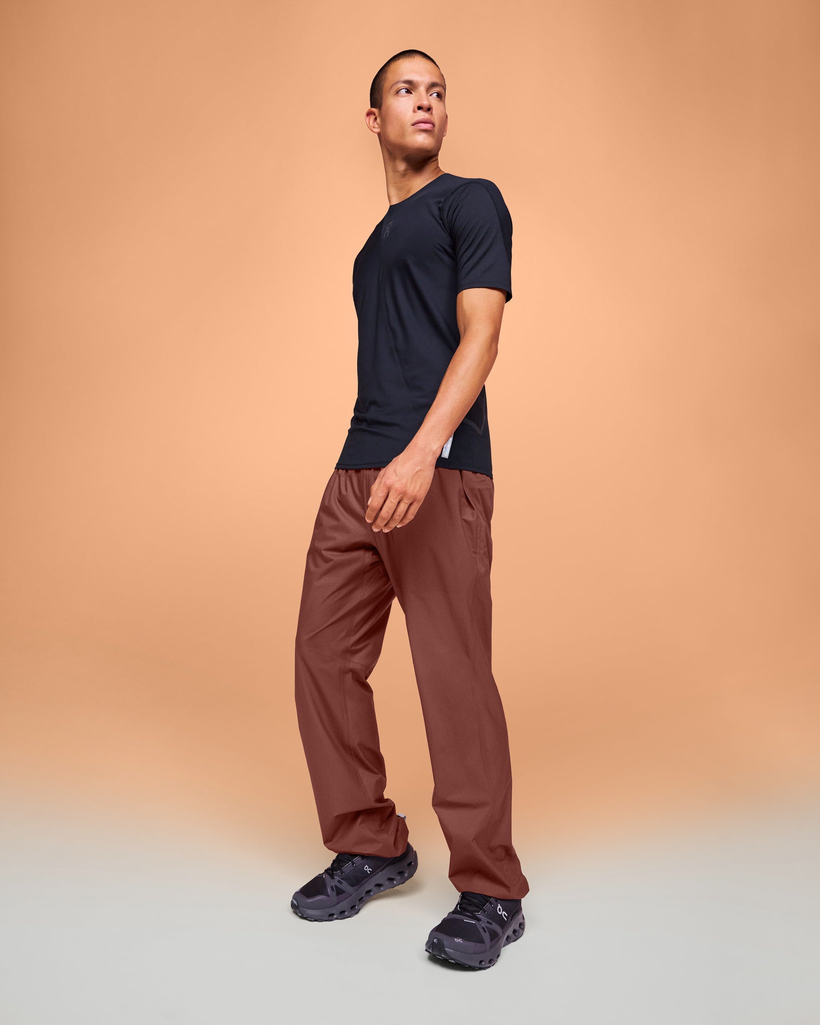 On Ultra Pants Ruby Medium