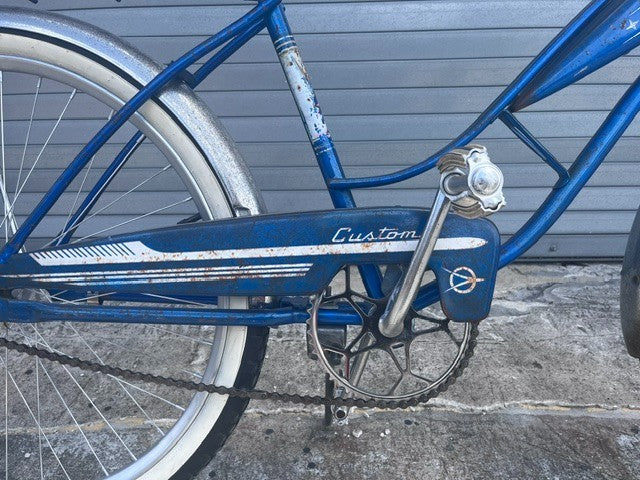 Rear rack and fender detail on 1960s Ross middleweight cruiser bicycle